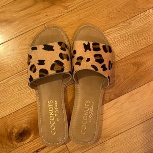 Worn once! Cute and trendy